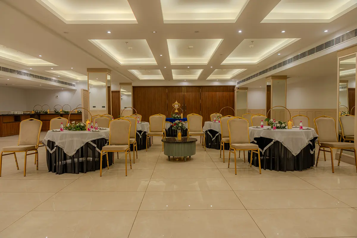 Corporate business meeting at Hotel Vishranti