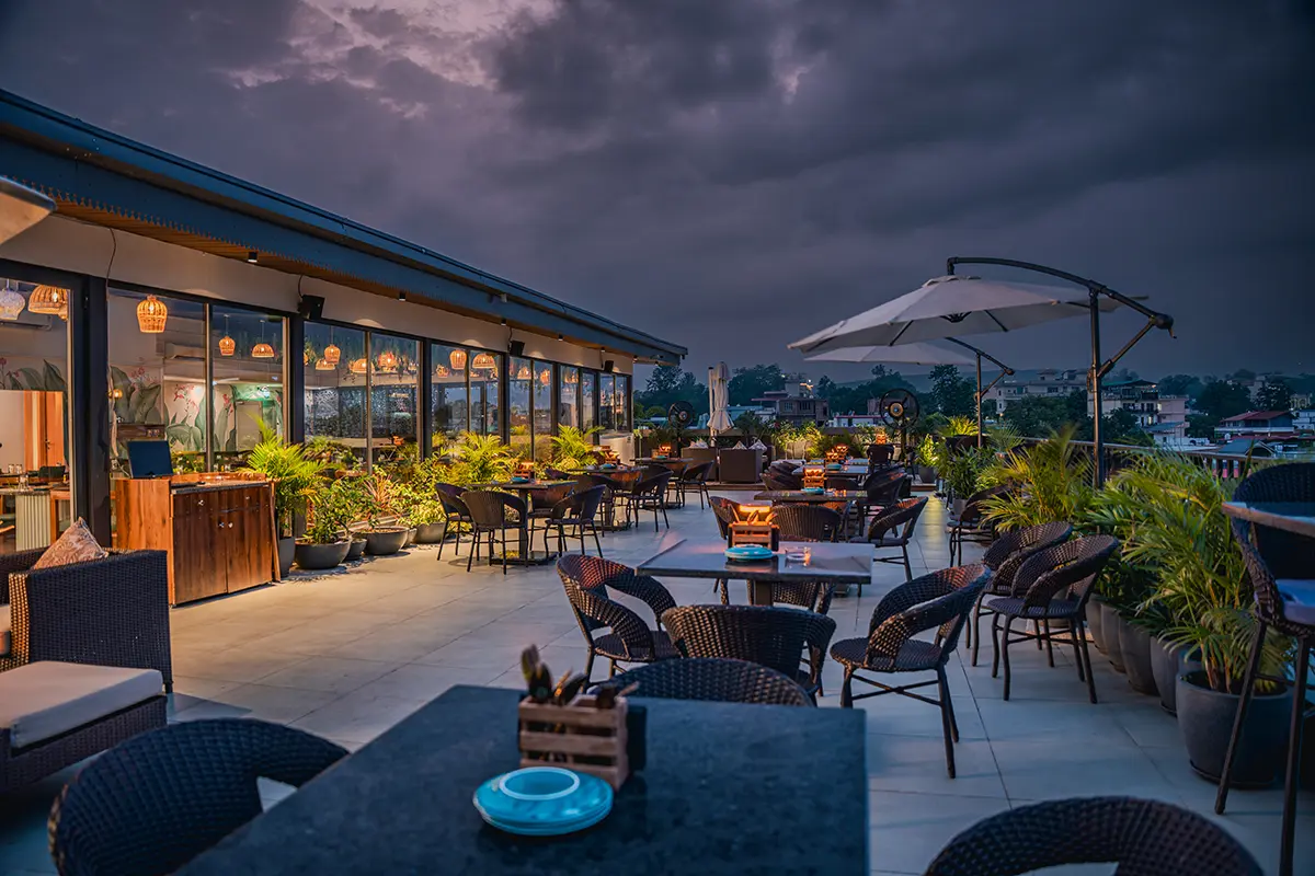 Rooftop deck